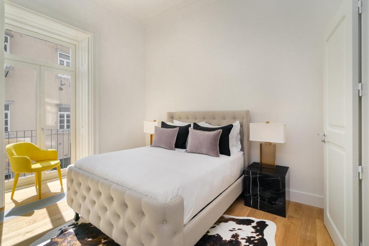 WHome | Av. da Liberdade Deluxe Apartment w/ S-Pool, Gym&Parking Lissabon Buitenkant foto
